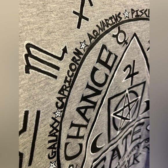 LUX BLK EXCLUSIVE Fully Hand painted Chances Fate Astrological long sleeve LRG - Picture 5 of 10